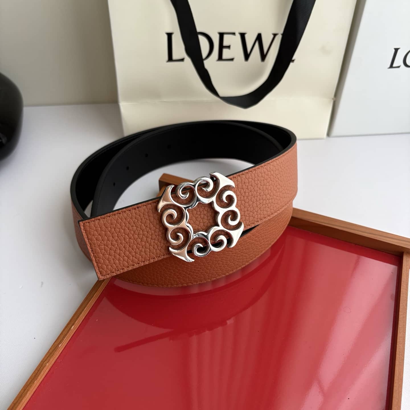 Loewe Belt-023